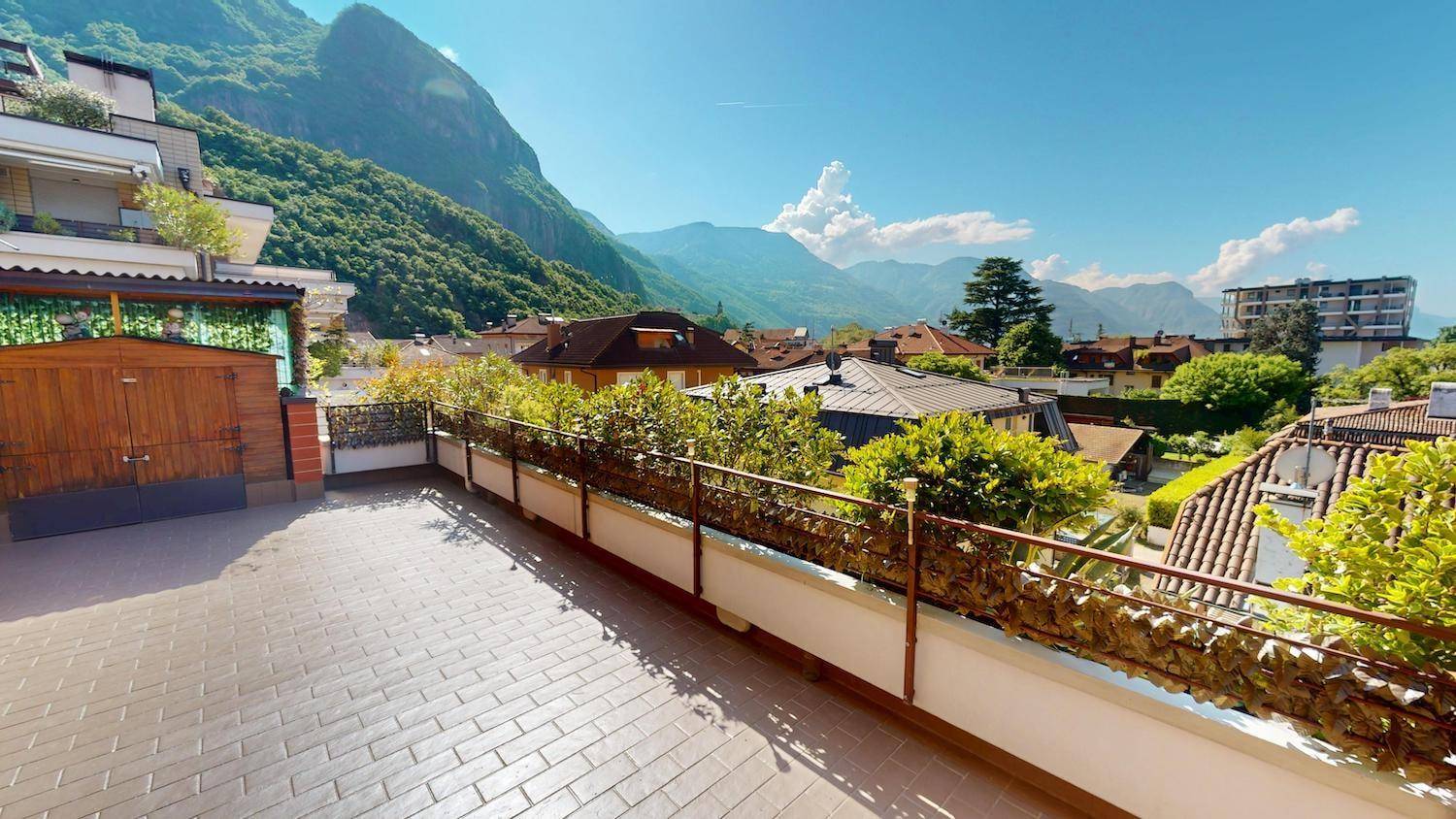 Appartamento-San-Giacomo-Trilocale-con-terrazzo-grande-con-garage-3-Zimmer-Wohnung-mit-Terasse-mit-Garage-in-Sankt-Jakob-Leifers