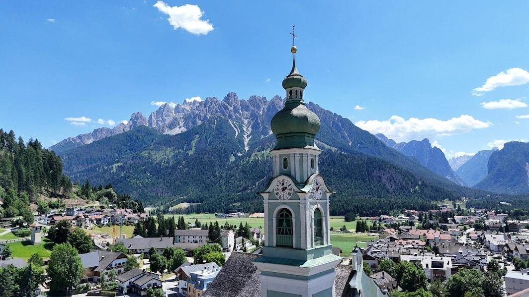 Neubau_Luxus_Zentral_Zimmerwohnung_Seeber_Immobilien_Immobilienagentur_Bauträger_Pustertal_Kronplatz_Berge_Wandern_Zweitwohnsitz
