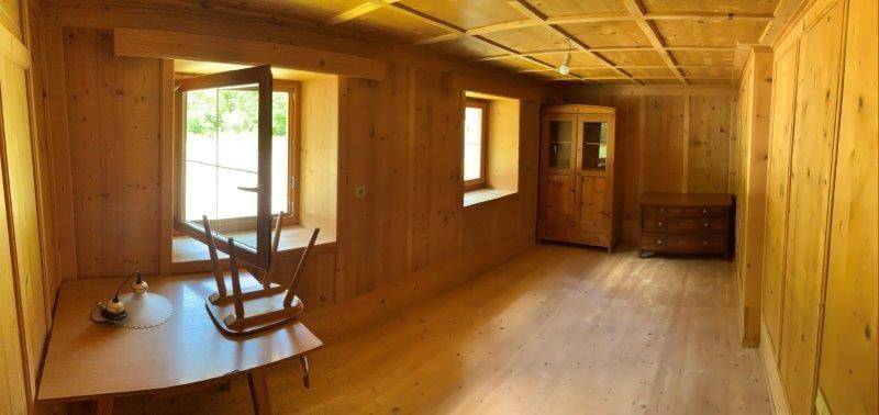 Haus-Lüsen-Bauernhaus-Wohnung-Holzofen-landliches Leben-Wandern-Freiheit-Luxus-grünfläche-Brixen-Würzjoch