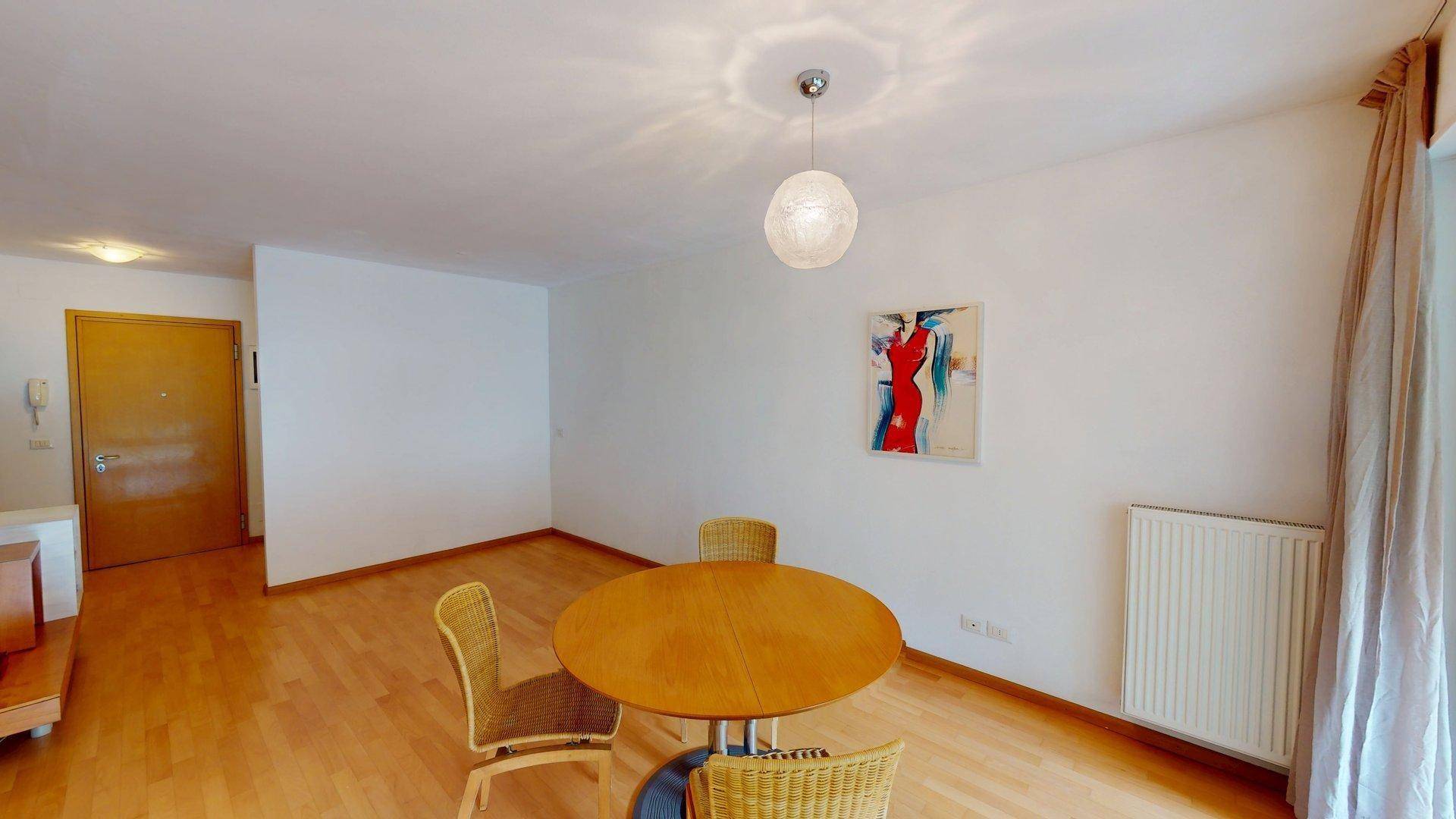 Lana-bilocale-Zweizimmerwohnung-Garten-giardino-Keller-cantina-Garage-Kondominium