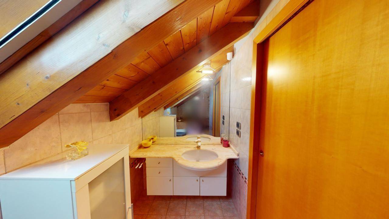Meran-Merano-Untermais-Maia Bassa-Terrasse-terrazza-Garage-Duplexwohnung