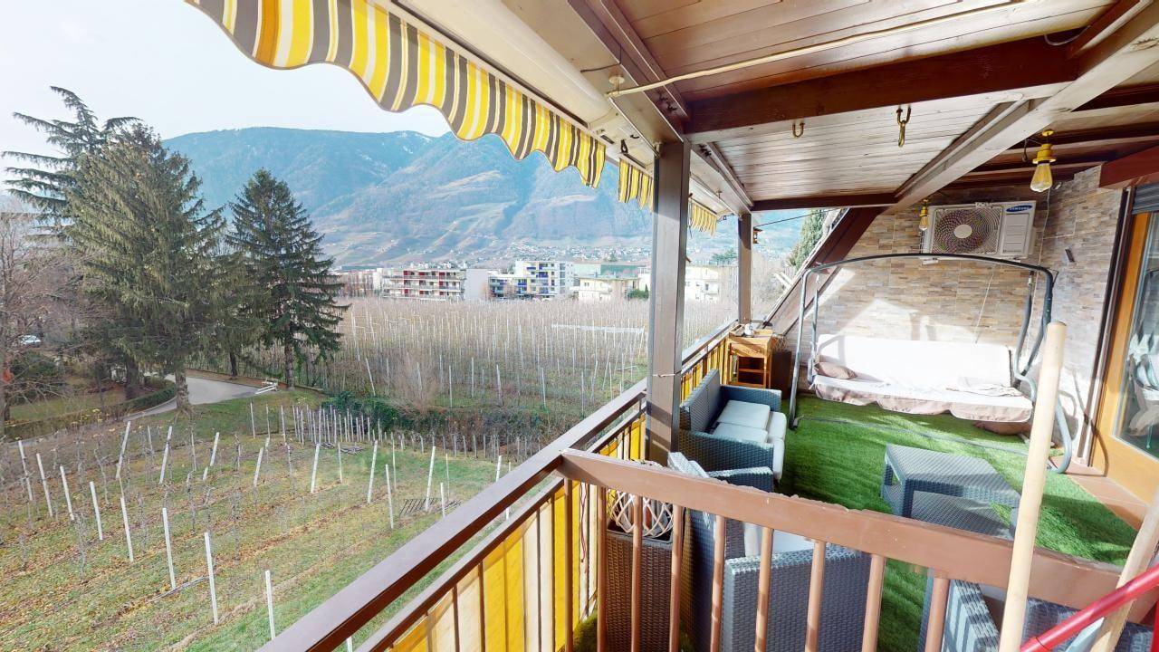 Meran-Merano-Untermais-Maia Bassa-Terrasse-terrazza-Garage-Duplexwohnung