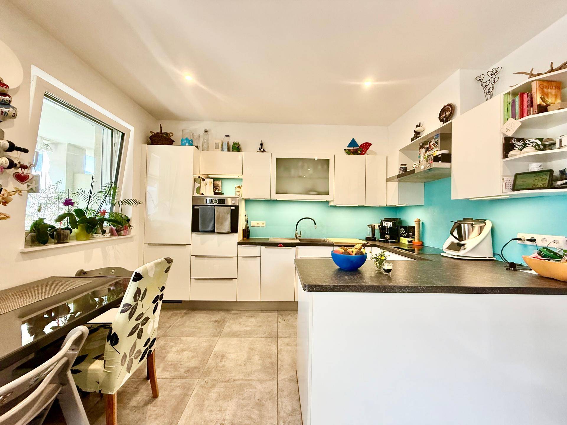 Dreizimmerwohnung-trilocale-Burgstall-Postal-Burgraviato-Burggrafenamt-Terrasse-terrazza
