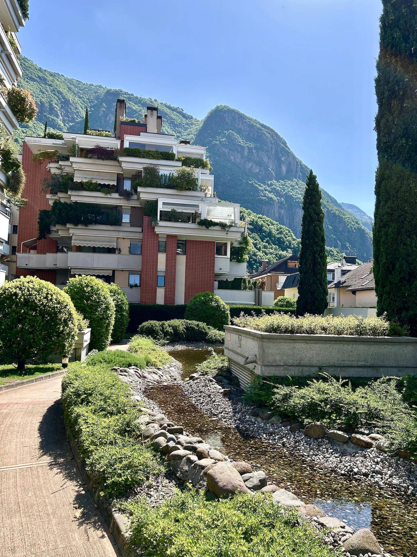 Appartamento-San-Giacomo-Trilocale-con-terrazzo-grande-con-garage-3-Zimmer-Wohnung-mit-Terasse-mit-Garage-in-Sankt-Jakob-Leifers