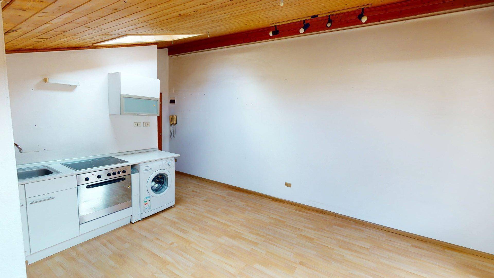 Töll-Vinschgau-Val Venosta-Tell-Einzimmerwohnung-monolocale-balcone-soffitta-garage-Balkon-Dachboden-Garage-Garten-Ferienwohnung-casa vacanze-Investiton-Investitionsobjekt-investimento