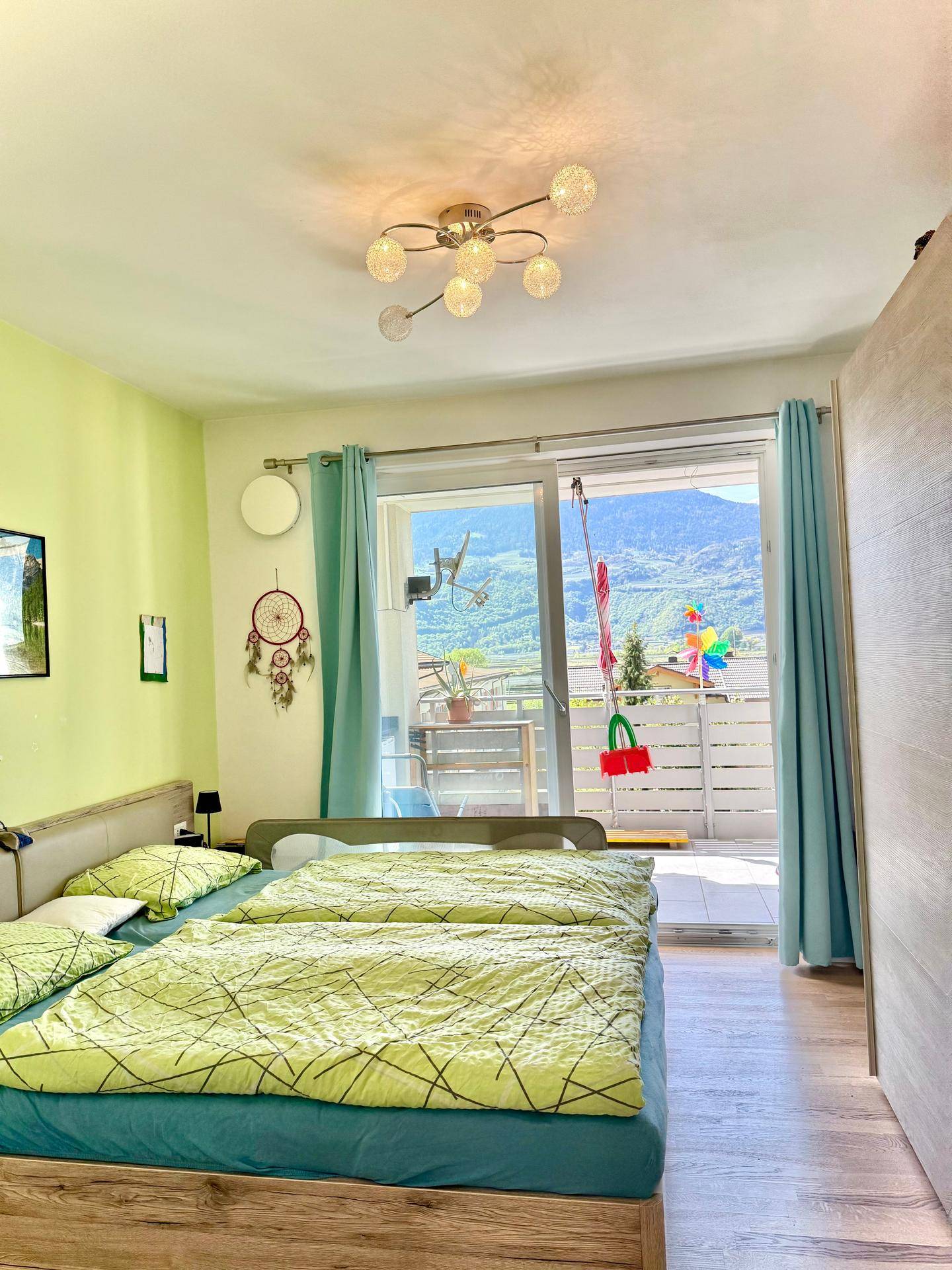 Dreizimmerwohnung-trilocale-Burgstall-Postal-Burgraviato-Burggrafenamt-Terrasse-terrazza