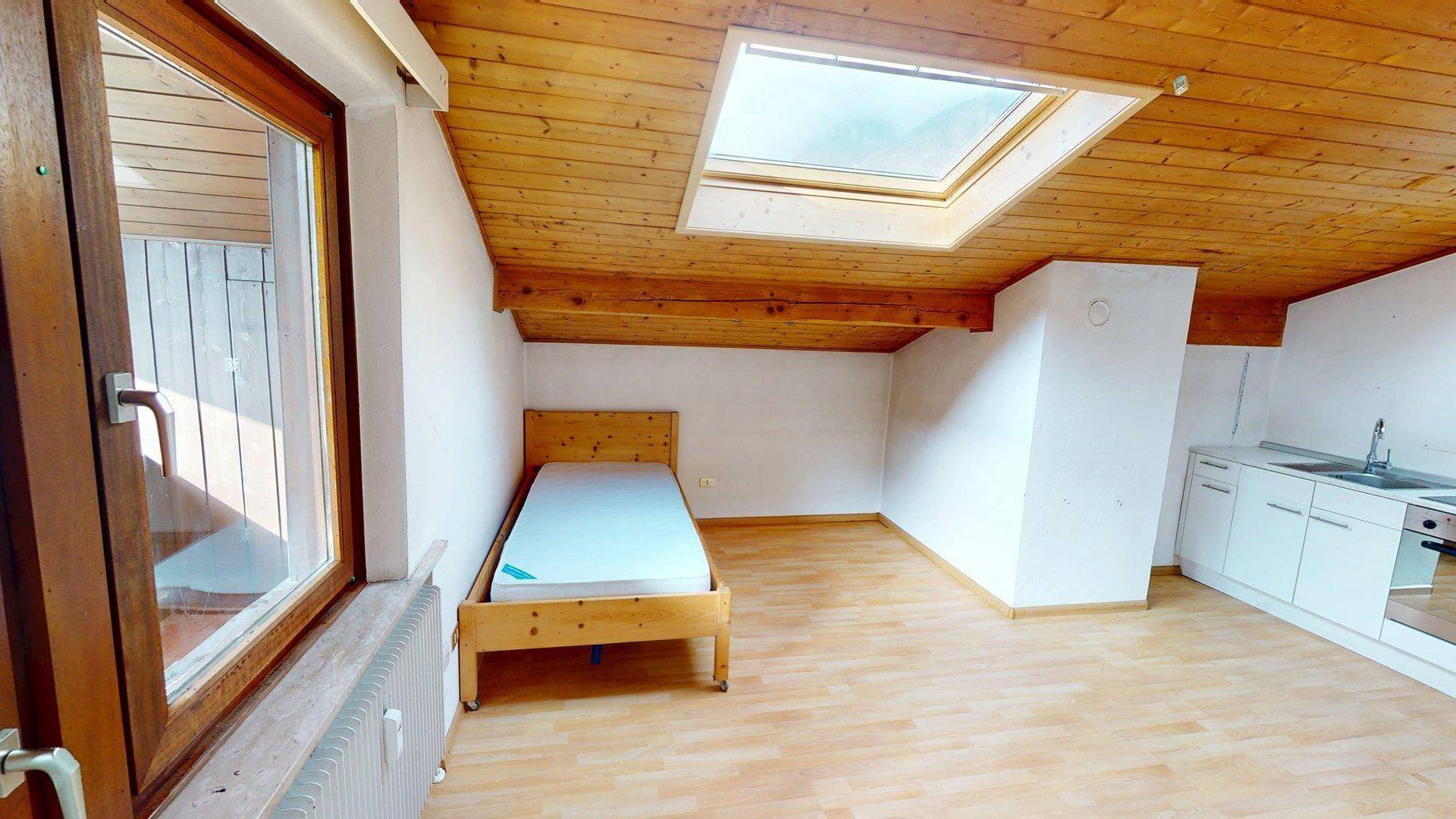 Töll-Vinschgau-Val Venosta-Tell-Einzimmerwohnung-monolocale-balcone-soffitta-garage-Balkon-Dachboden-Garage-Garten-Ferienwohnung-casa vacanze-Investiton-Investitionsobjekt-investimento