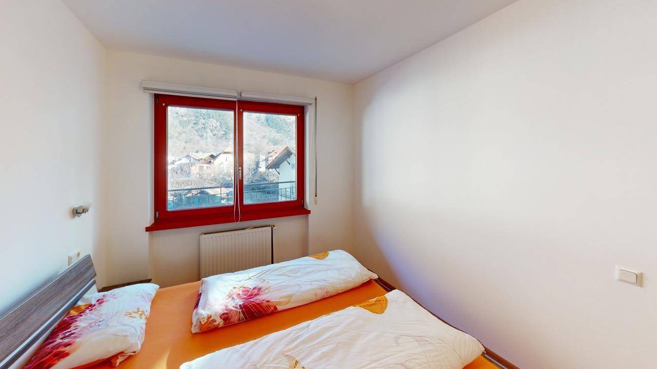 Latsch-Laces-Zweizimmerwohnung-bilocale-Terrasse-Keller-cantina-terrazza-zentral-Investitionsobjekt-investimento-bindungsfrei