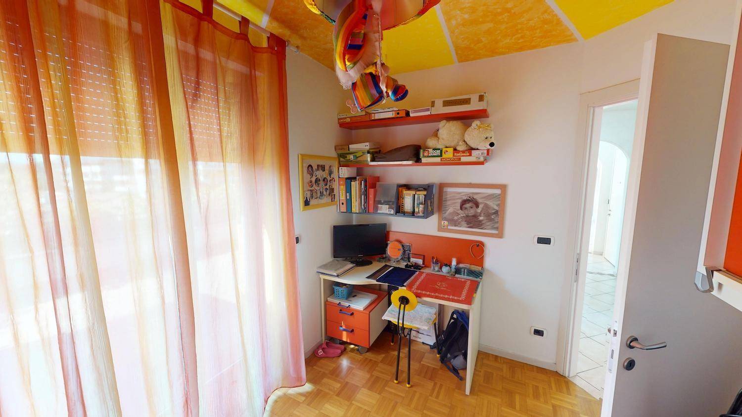 Appartamento-San-Giacomo-Trilocale-con-terrazzo-grande-con-garage-3-Zimmer-Wohnung-mit-Terasse-mit-Garage-in-Sankt-Jakob-Leifers