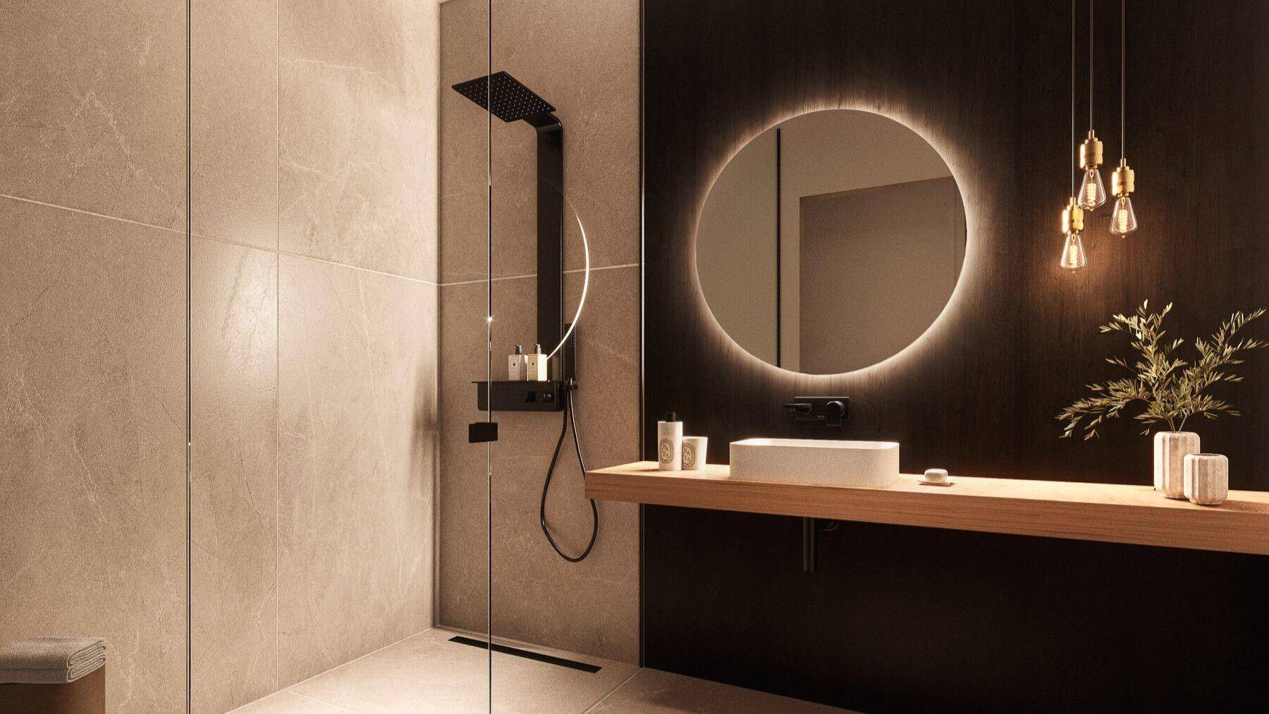 Modernes Badezimmer mit ebenerdiger Dusche, beleuchtetem Spiegel und eleganten Armaturen.