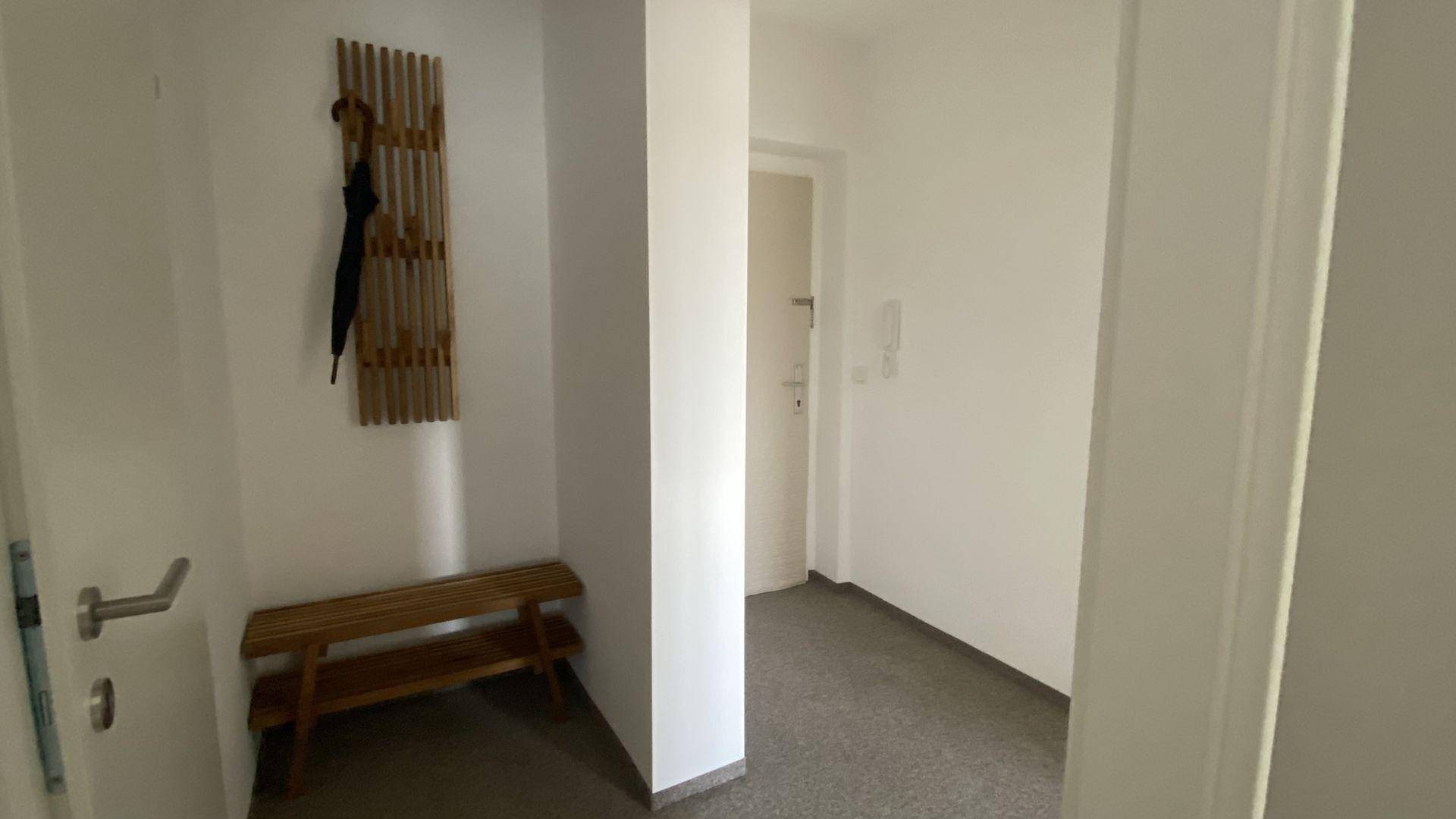 Vorraum und Garderobe