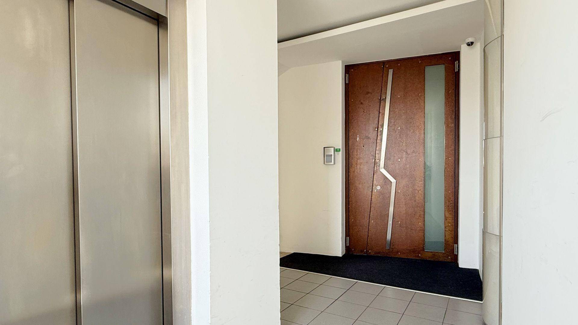 Lift vorhanden