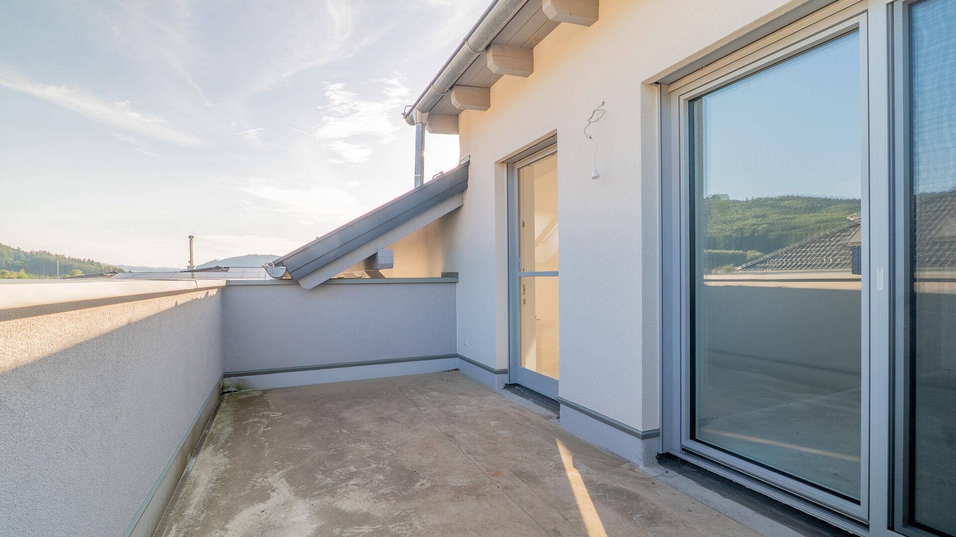 Mit dem Aufzug direkt in das Penthouse - Aussicht zum Attersee - Ansicht 5