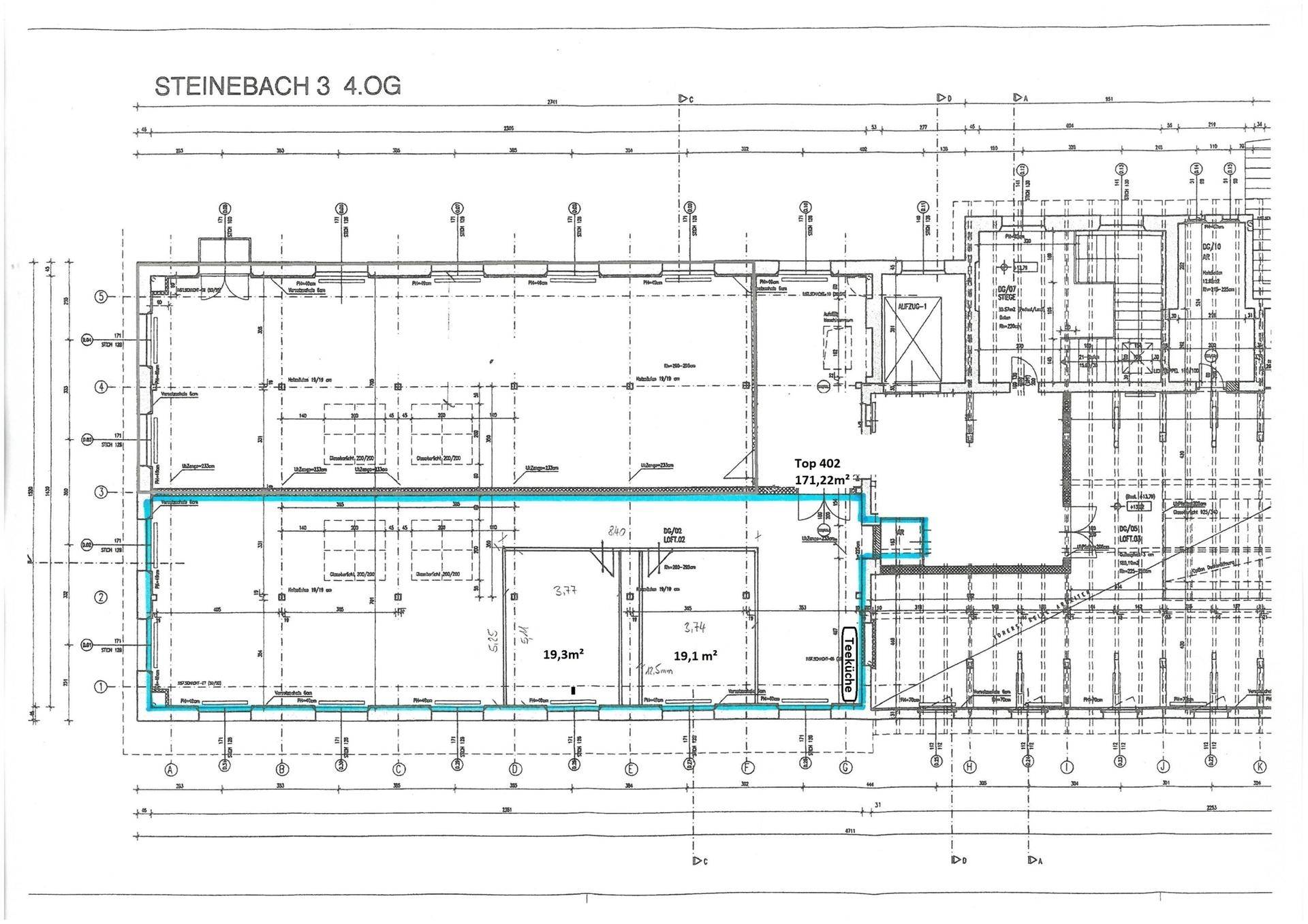 Detaillierter Grundriss des vierten Obergeschosses mit Raumaufteilung und Flächenangaben.