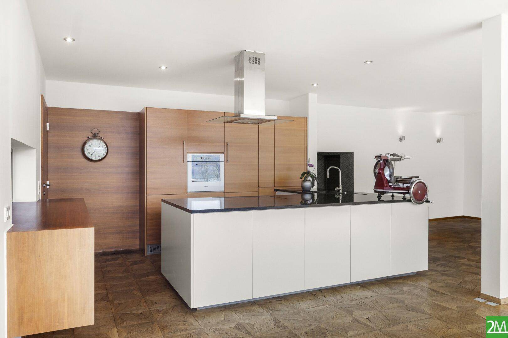 SEE.VILLA.DESIGN. DURCHDACHTE ELEGANZ AM WÖRTHERSEE - Mehr