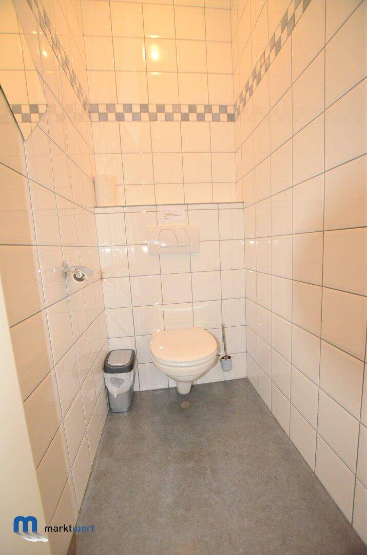 UG - WC-Solarium, Wohn- u. Praxisgebäude, 4273 Unterweißenbach, Markt 35