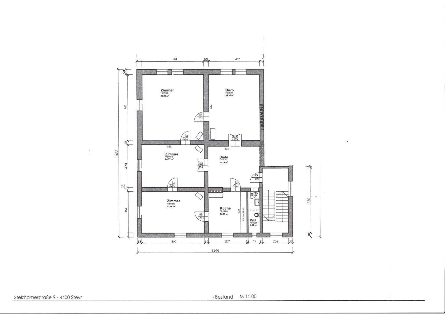 Grundrissplan einer Etage mit mehreren Zimmern, Küche, Diele und WC, inklusive Treppenhauszugang.