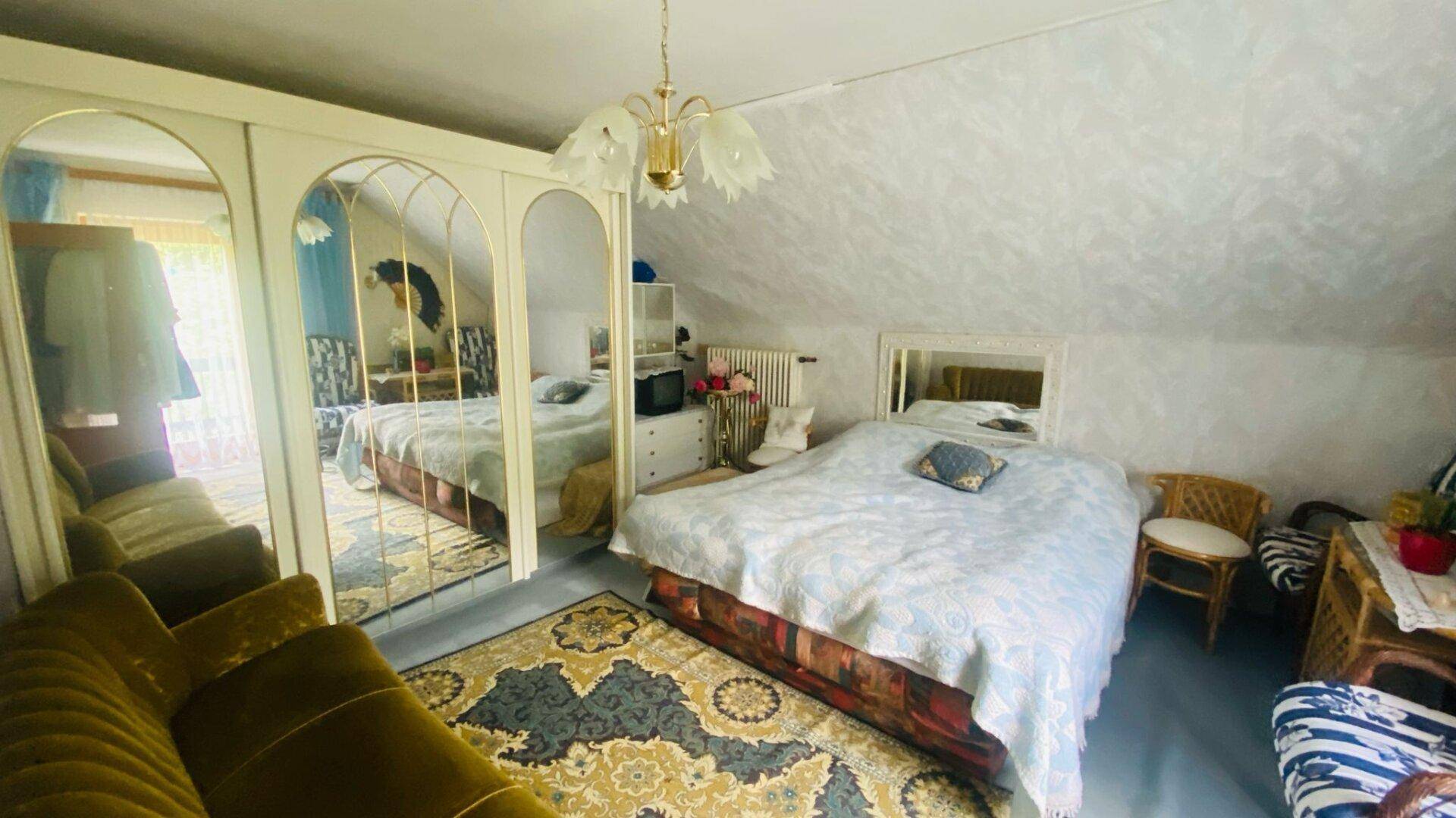 Schlafzimmer2_Dachgeschoss