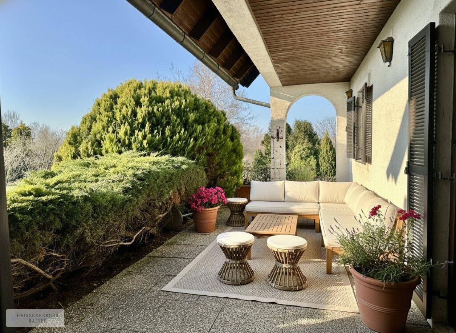 WOHNEN AM SEEGRUND /// SONNIG, FLEXIBEL, TOLLER GARTEN /// GROSSES GRUNDSTÜCK MIT TEILUNGSPOTENTIAL - Ansicht 3