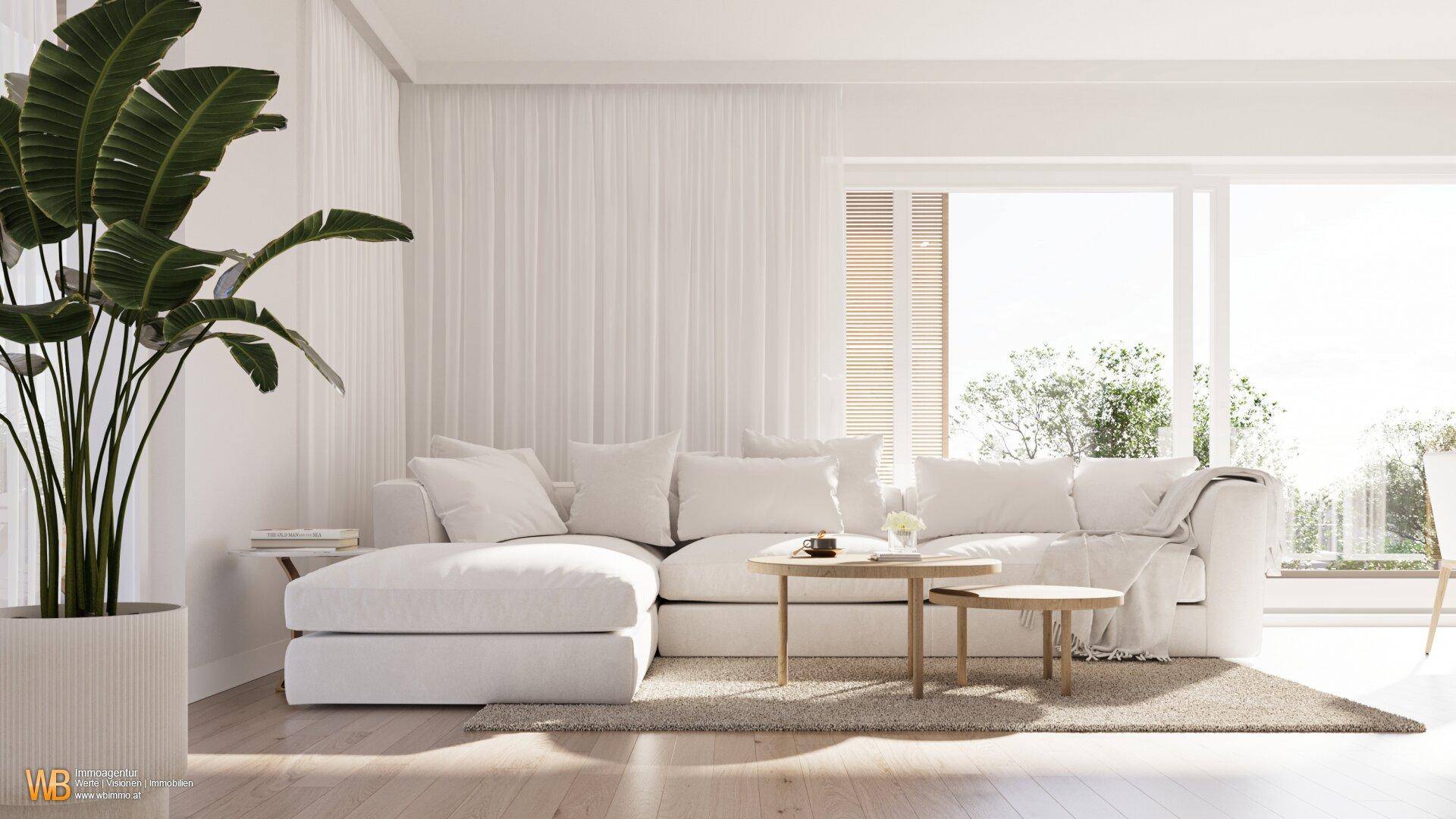 Gemütliches Wohnzimmer mit weißem Ecksofa, Holztischen und viel Tageslicht durch große Fenster.
