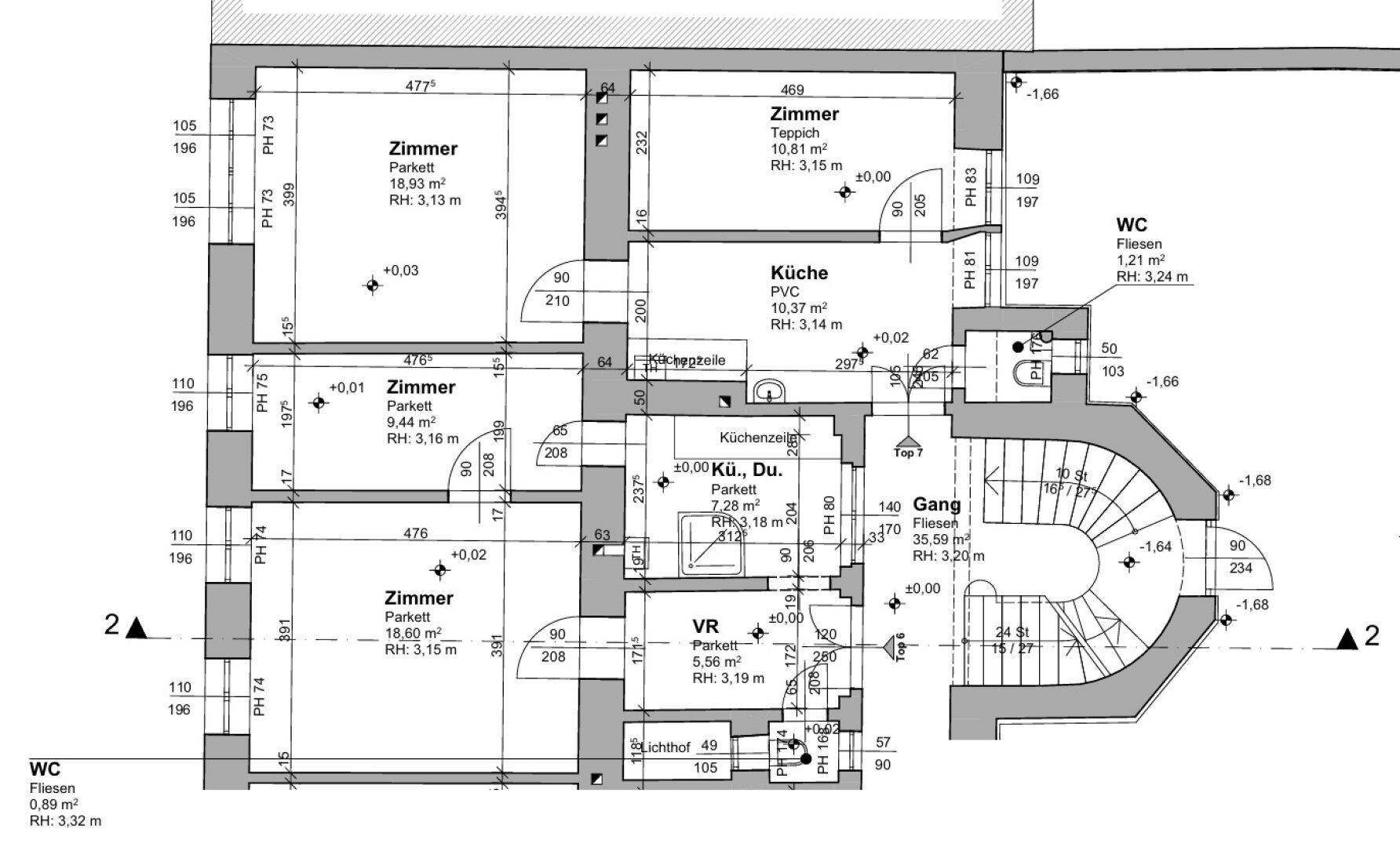 Detaillierter Grundriss einer Wohnung mit mehreren Zimmern, Küche und Bad.
