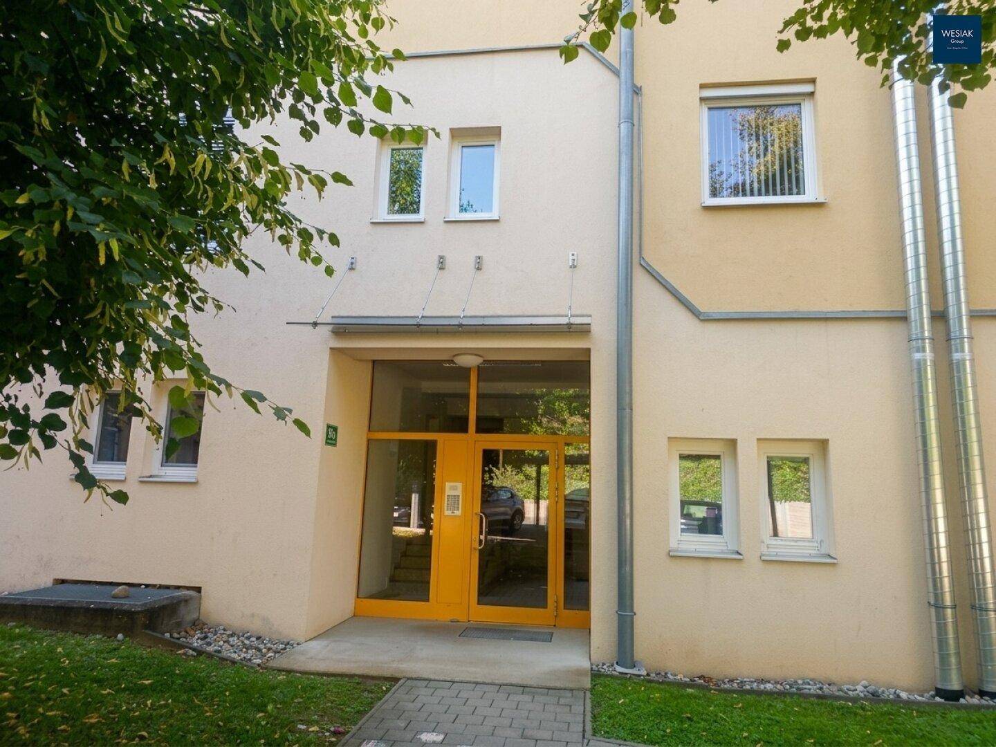 Großzügige 4-Zimmer-Wohnung Pfeifferhofweg 28-30 8045 Graz mit Balkon – für Singles, Paare &amp; Familien - Ansicht 2