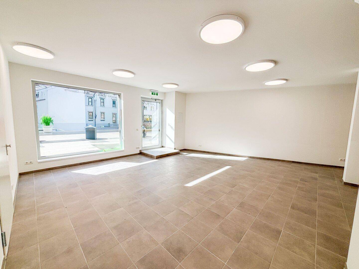 ERSTBEZUG!! unbefristetes Geschäftslokal // Hernalser Hauptstraße - 146,68 m² – pohled 2