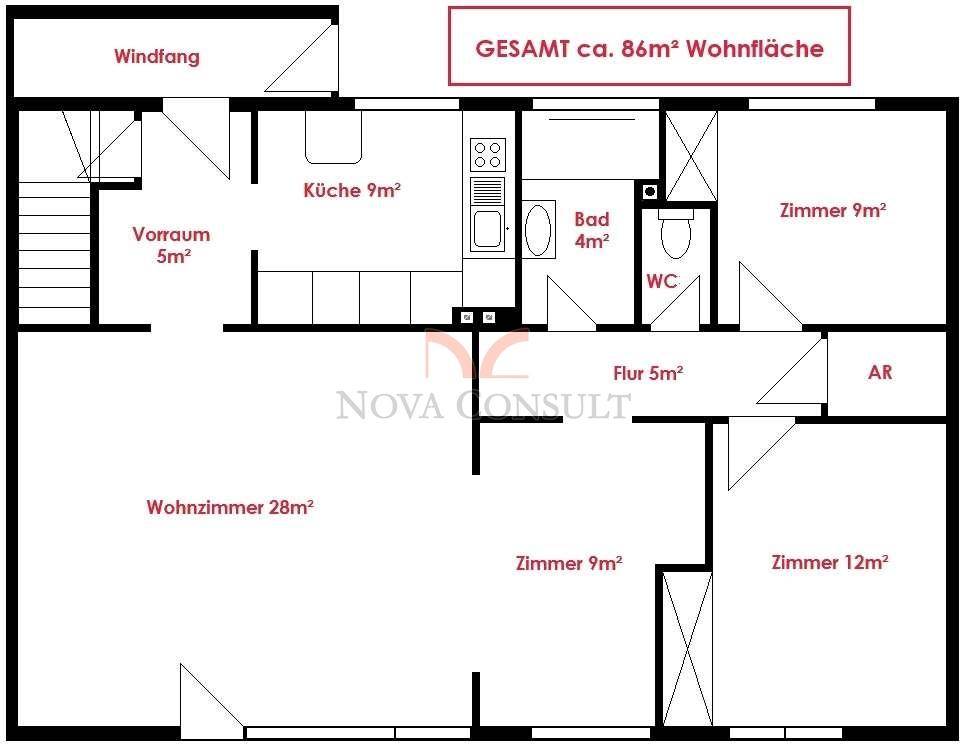 Grundriss des Erdgeschosses mit Wohnzimmer, Küche und drei weiteren Zimmern.