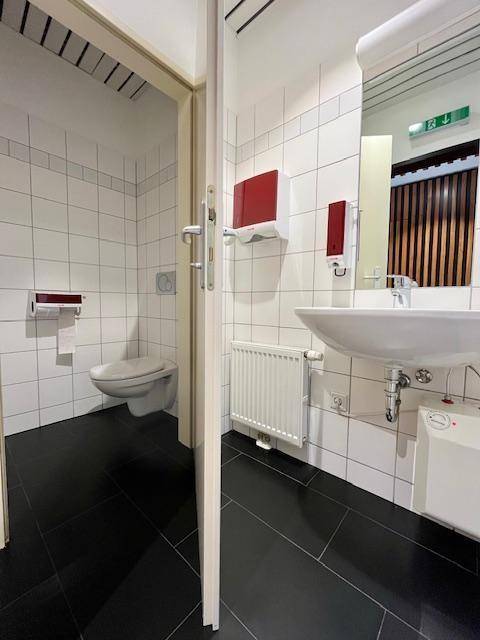 Toilette No. 2