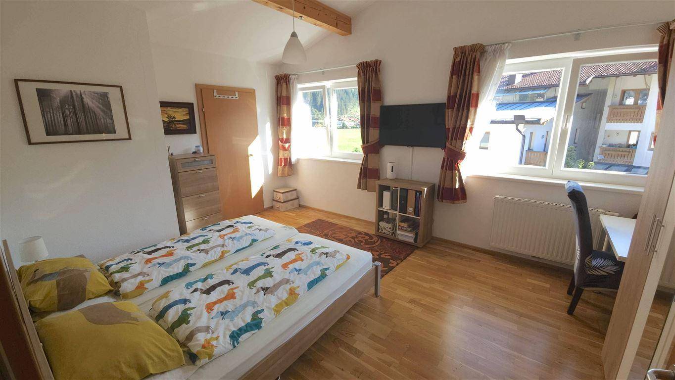 Master Bedroom 1 Compressed-1
