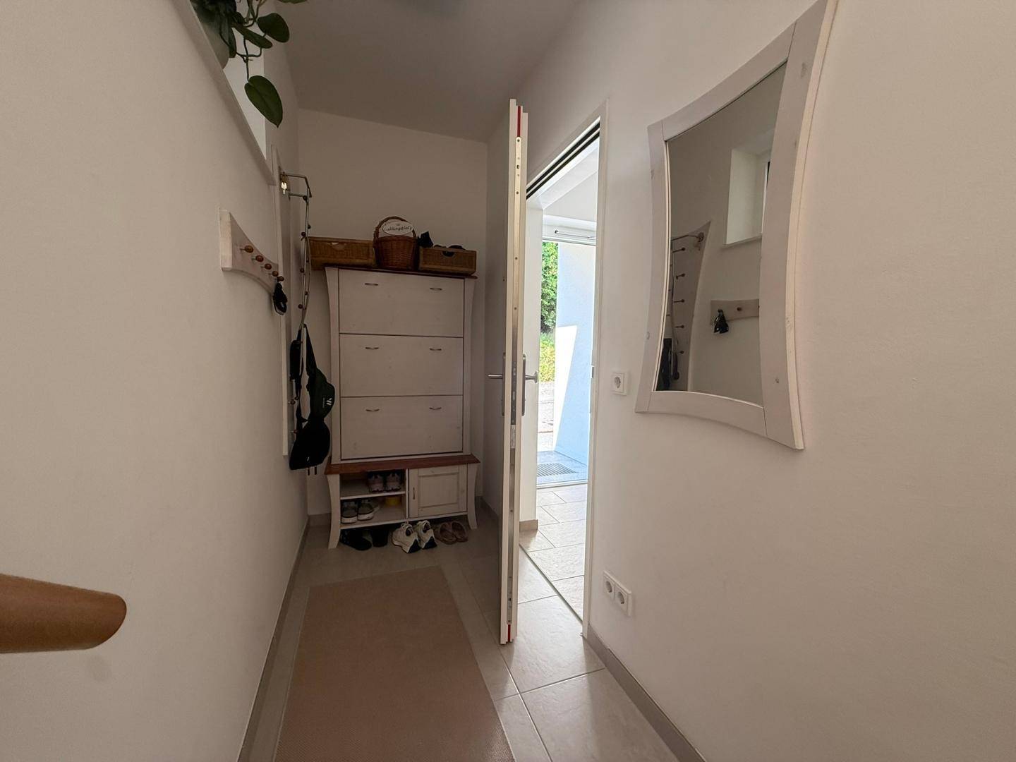 Exklusive Dachterrassenwohnung mit Alpenblick (provisionsfrei für die Käufer) - Ansicht 3