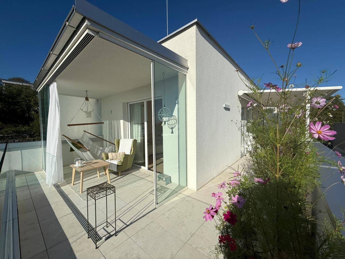 Exklusive Dachterrassenwohnung mit Alpenblick (provisionsfrei für die Käufer) - Ansicht 2