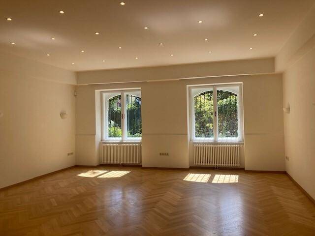 Büro 2
