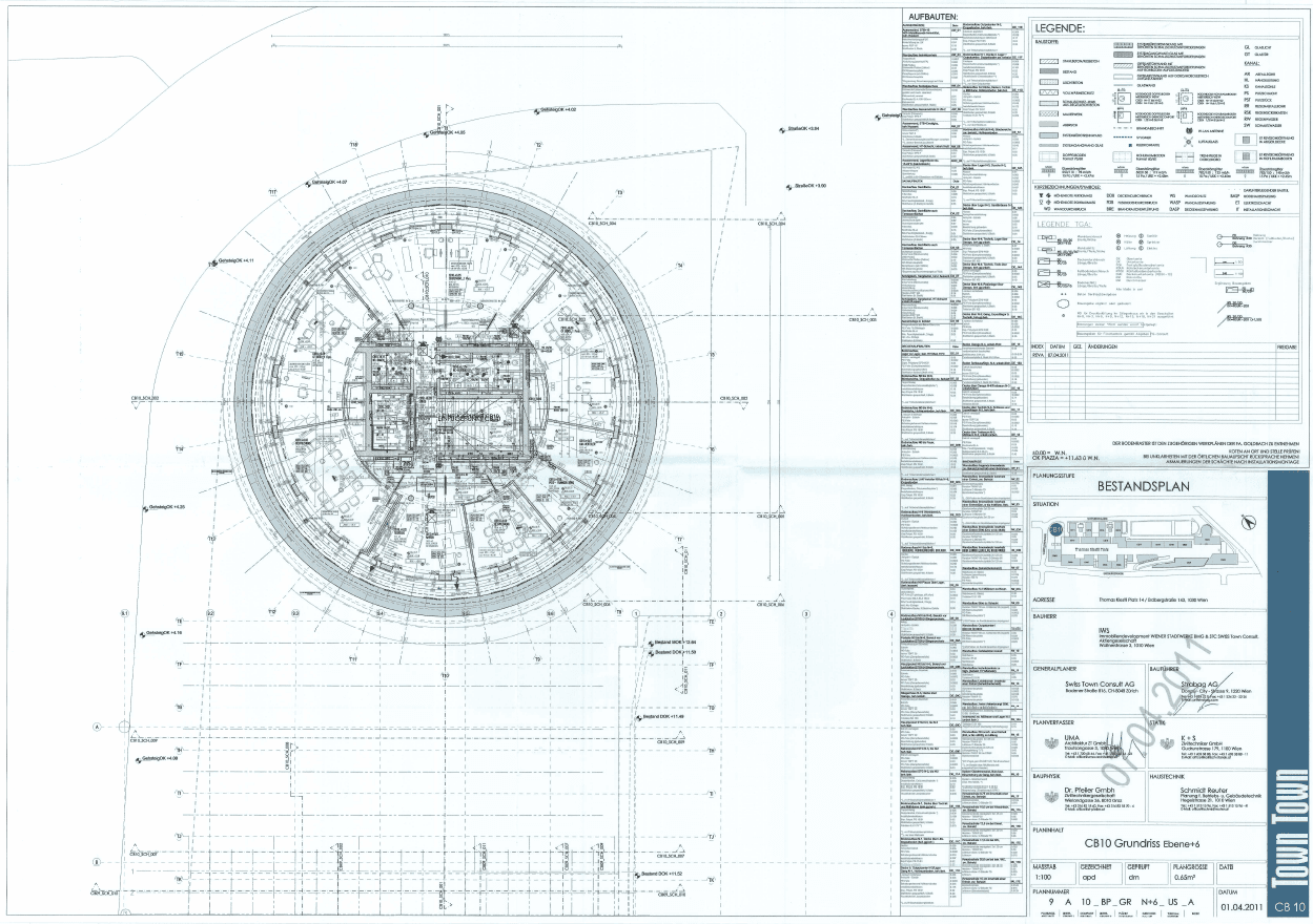 Detaillierter architektonischer Grundriss eines runden Gebäudes mit umfassenden Legenden und technischen Details.
