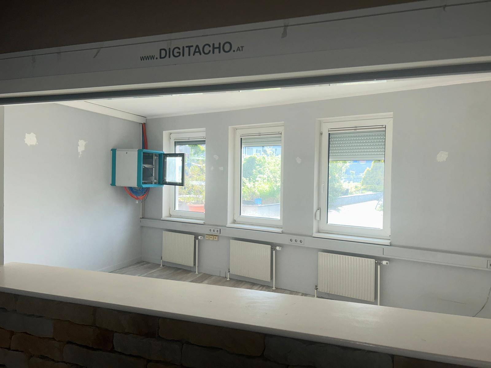 Büro 1.1.jpeg
