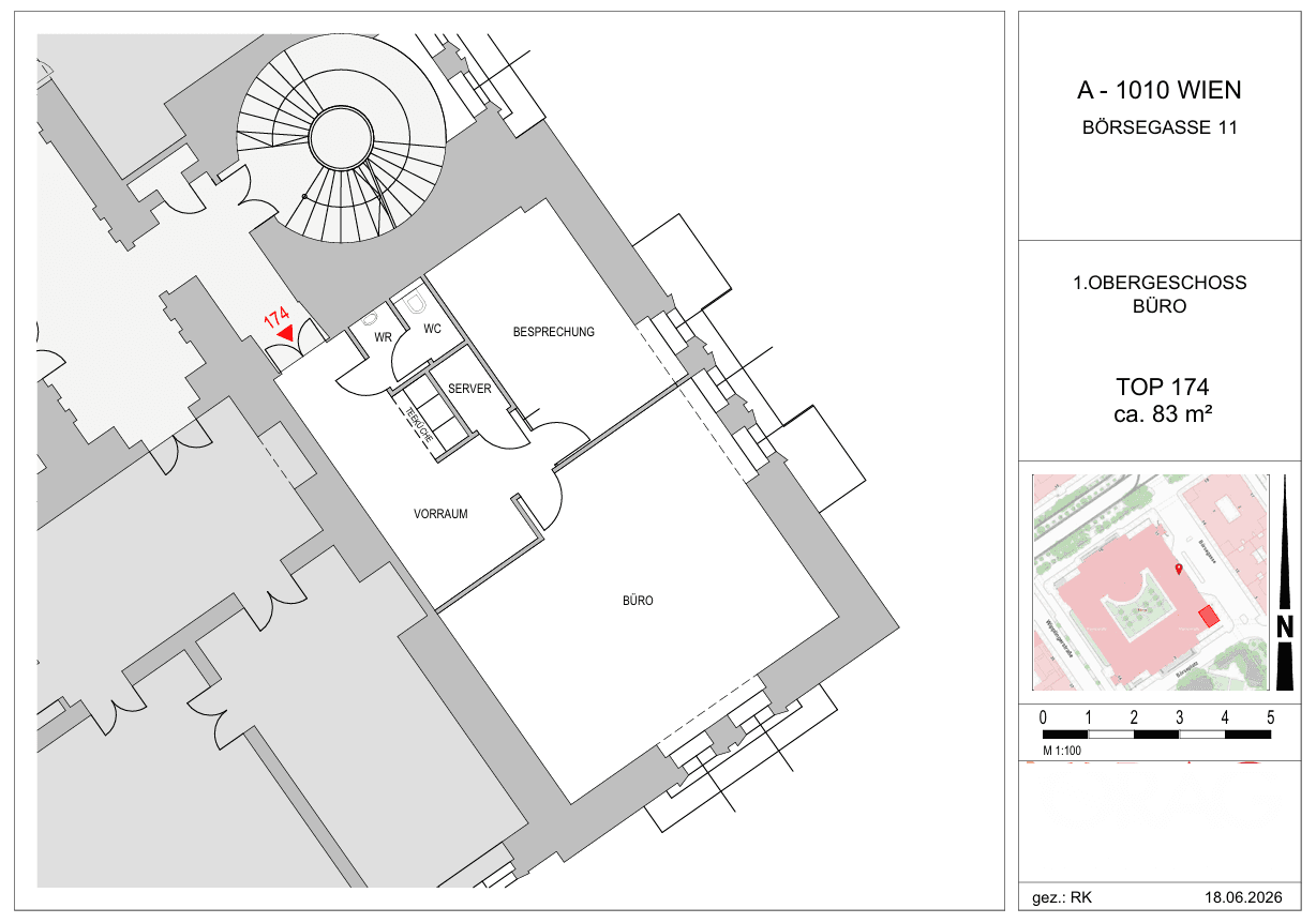 Grundriss eines Büros im ersten Obergeschoss mit mehreren Räumen, einer Wendeltreppe und Sanitäranlagen.