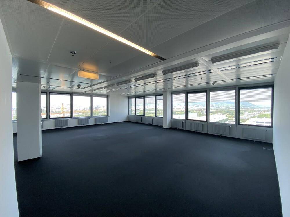 Büros mit tollem Ausblick im ARES TOWER zu mieten! - Ansicht 2