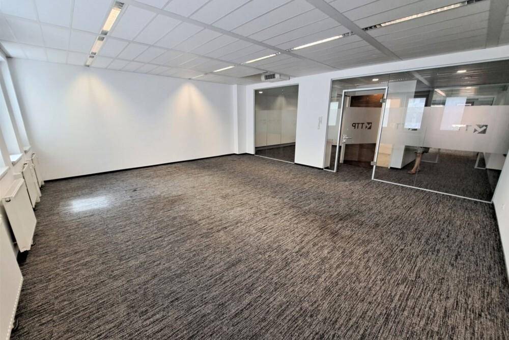 Büro 2