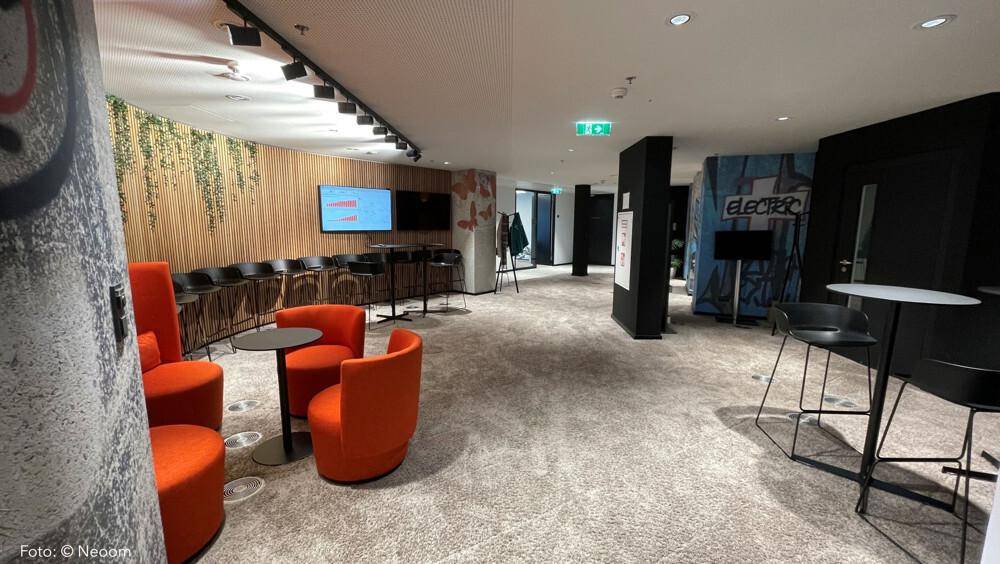 Lounge 2
