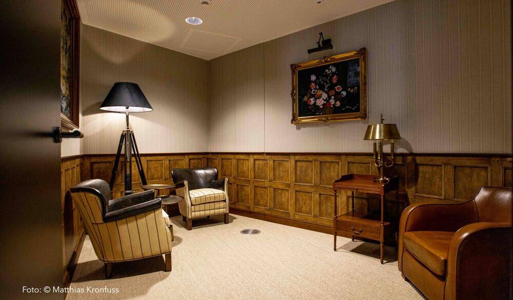 Lounge 4