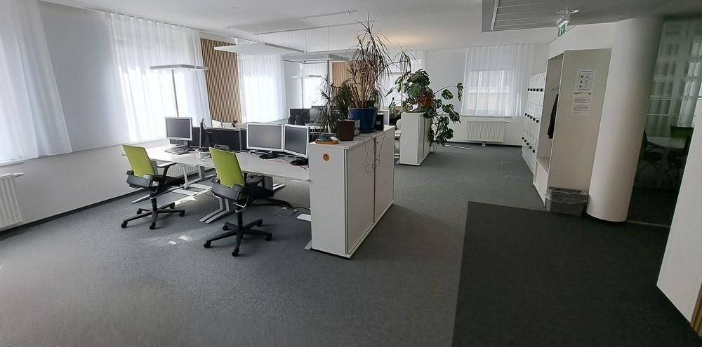 Büro 2