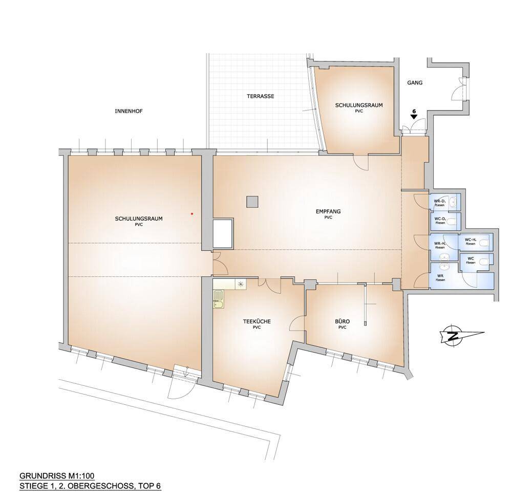 Detaillierter Grundriss des Obergeschosses mit Schulungsräumen, Empfang, Teeküche und Büros.