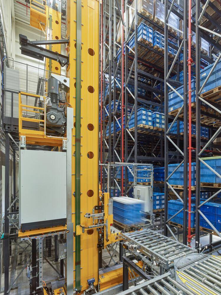 004_firma-pollmann-vitis-2020_peneder-fast-forward_by_kurt-hoerbst_125451