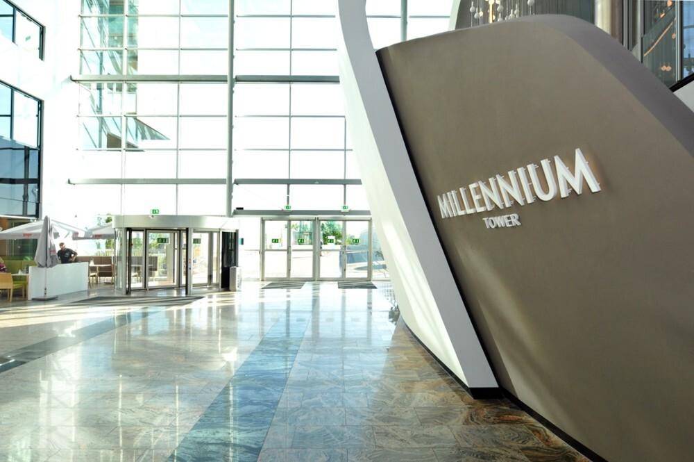 Regus Business Office im Millennium Tower – další