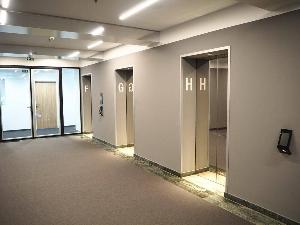 Regus Business Office im Millennium Tower – pohled 6