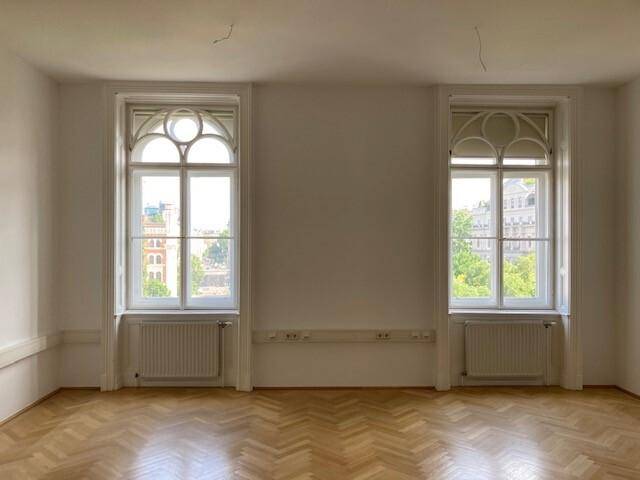 Büro 4