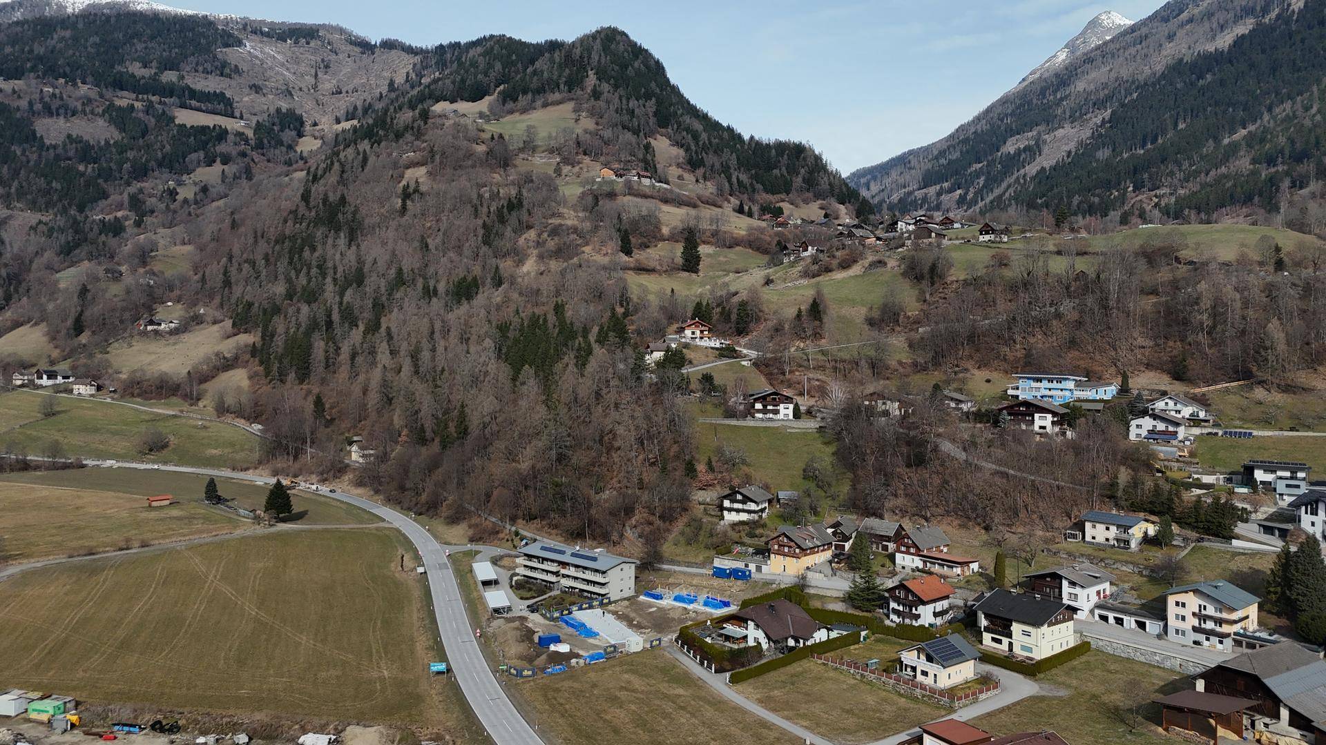 Leistbares Wohnen - Reihenhaus in Flattach - More