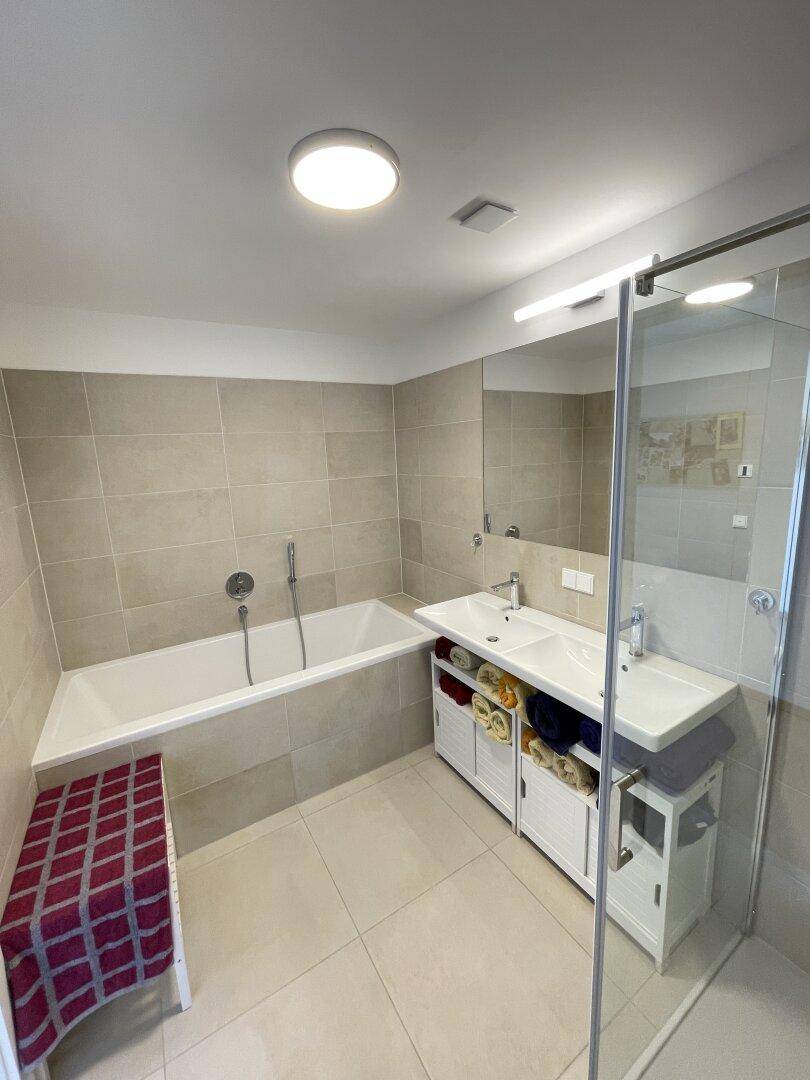 Helio Tower - 3 Zimmer - 31.Etage - Balkon mit sensationellem Blick über Wien! - Ansicht 5