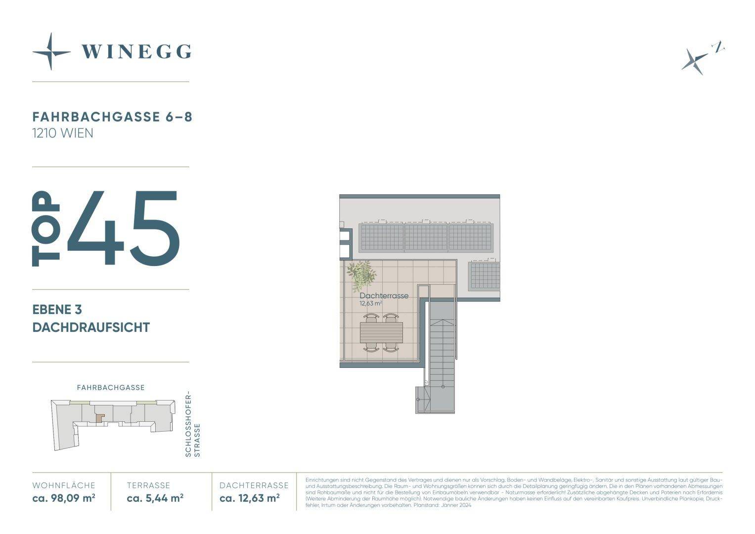 Draufsicht der Dachterrasse mit Essbereich und Zugang zur Wohnung.