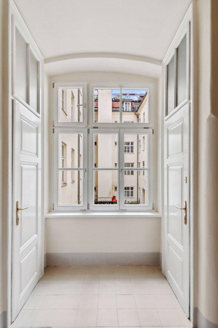 Schönbrunner Straße 20-24